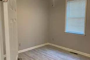 559 Woodlawn Ave, Atlanta, GA 30318 - Photo 6