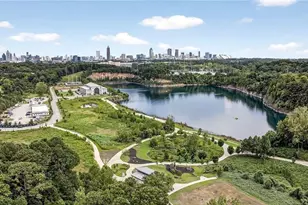 559 Woodlawn Ave, Atlanta, GA 30318 - Photo 2