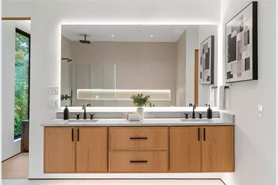 16 Bonnie, Sandy Springs, GA 30328 - Photo 46