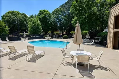 1606 Parkaire Crossing, Marietta, GA 30068 - Photo 16