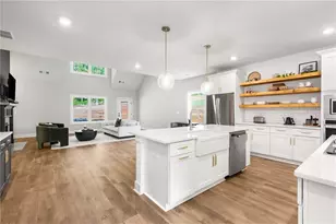 3127 Cherry Blossom Ln, Atlanta, GA 30344 - Photo 10