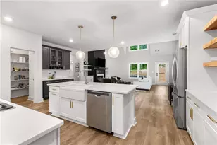 3127 Cherry Blossom Ln, Atlanta, GA 30344 - Photo 10