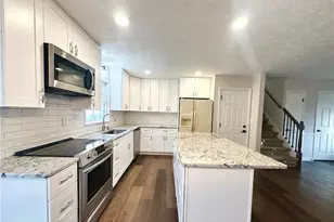 9725 Kings Rd, Gainesville, GA 30506 - Photo 10