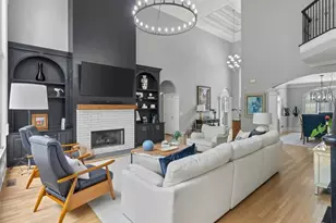 9745 Autry Falls Dr, Alpharetta, GA 30022 - Photo 8