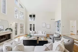 37 Plantation Dr NE, Atlanta, GA 30324 - Photo 24