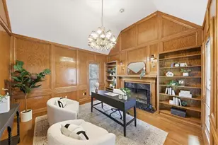 37 Plantation Dr NE, Atlanta, GA 30324 - Photo 10