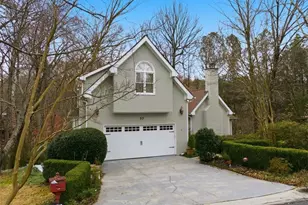 37 Plantation Dr NE, Atlanta, GA 30324 - Photo 6