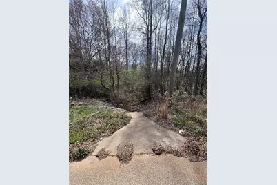 5825 N Bear Drive, Douglasville, GA 30135 - Photo 2