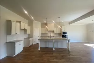 134 Oakdale Rd, Jefferson, GA 30549 - Photo 12