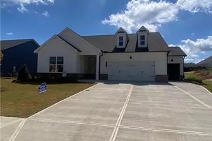 134 Oakdale Rd, Jefferson, GA 30549 - Photo 2