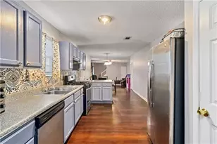 4177 Donna Way, Lithonia, GA 30038 - Photo 10