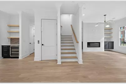 332 Sugarview Road, Sugar Hill, GA 30518 - Photo 6