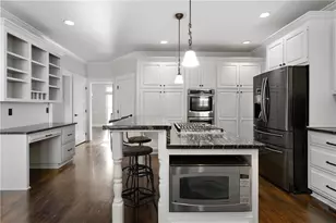 1 Pembroke Ln, Cartersville, GA 30120 - Photo 14