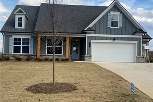 166 Montview Dr, Jefferson, GA 30549 - Photo 2