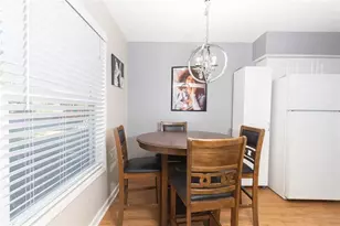 1348 Surrey Ln SW, Marietta, GA 30008 - Photo 2