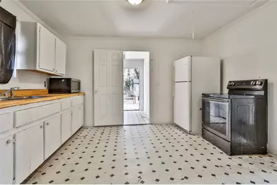 66 Howell Drive SW, Atlanta, GA 30331 - Photo 18