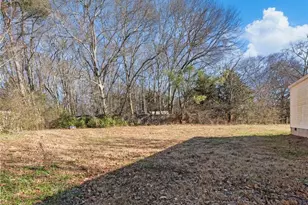 136 Pine St, Danielsville, GA 30633 - Photo 34