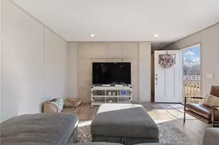 136 Pine St, Danielsville, GA 30633 - Photo 4