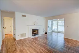 1003 Berkeley Woods Dr, Duluth, GA 30096 - Photo 6