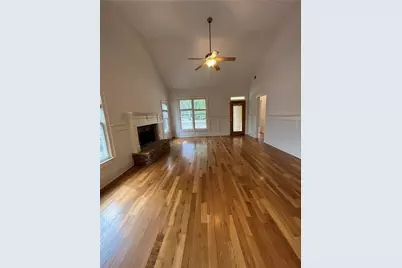 1357 Eubanks Avenue, Atlanta, GA 30344 - Photo 10