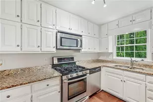 2895 Shurburne Dr, Alpharetta, GA 30022 - Photo 22