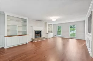 2895 Shurburne Dr, Alpharetta, GA 30022 - Photo 8