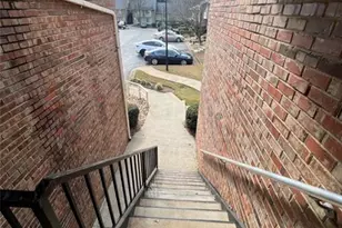 2006 Powers Ferry Trce SE, Marietta, GA 30067 - Photo 4