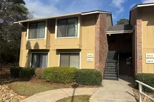 2006 Powers Ferry Trce SE, Marietta, GA 30067 - Photo 1