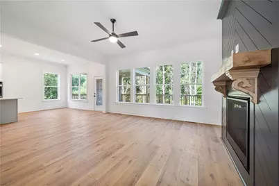 5636 Meadow View Drive, Jefferson, GA 30549 - Photo 8