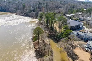 1011 Riverbend Club Dr, Atlanta, GA 30339 - Photo 40