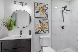 2933 Cloverhurst Dr, Atlanta, GA 30344 - Photo 24