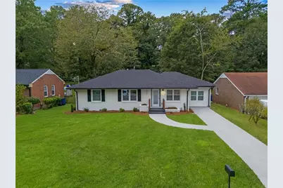 2933 Cloverhurst Drive, Atlanta, GA 30344 - Photo 32