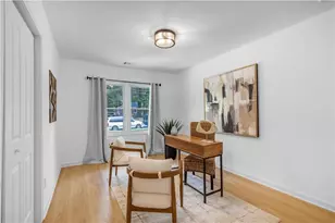 2933 Cloverhurst Dr, Atlanta, GA 30344 - Photo 20