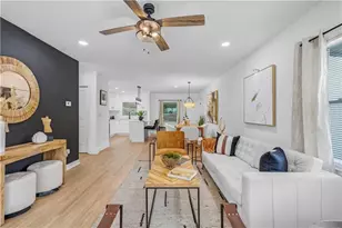 2933 Cloverhurst Dr, Atlanta, GA 30344 - Photo 4