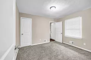 245 Bromack Dr SE, Atlanta, GA 31315 - Photo 10