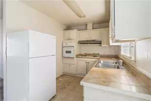 6116 Park Dr, Forest Park, GA 30297 - Photo 8