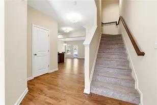 214 Highland Pointe Cir E, Dawsonville, GA 30534 - Photo 2