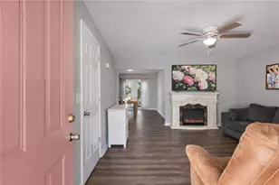 450 Candlestick Dr, Hull, GA 30646 - Photo 2