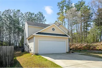 792 Russell Drive, Riverdale, GA 30296 - Photo 2