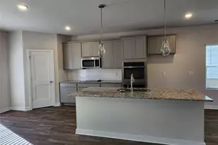 208 Crabapple St, McDonough, GA 30253 - Photo 10