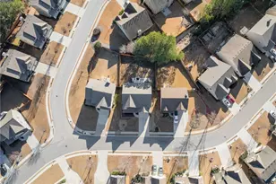 2271 Line Dr, Lawrenceville, GA 30043 - Photo 36