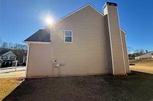 1009 S Creek Dr, Villa Rica, GA 30180 - Photo 4