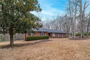 1151 Windy Creek Dr, Watkinsville, GA 30677 - Photo 4