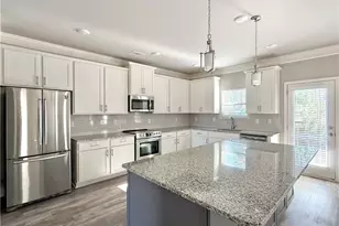 1917 Castleberry, Buford, GA 30518 - Photo 6