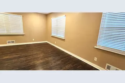 1291 Lorenzo Drive SW, Atlanta, GA 30310 - Photo 4