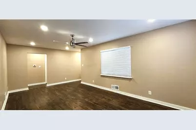 1291 Lorenzo Drive SW, Atlanta, GA 30310 - Photo 2