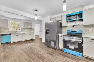 388 Sargent Dr SE, Atlanta, GA 30315 - Photo 10