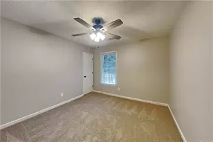 9880 Lake Forest Way, Roswell, GA 30076 - Photo 12