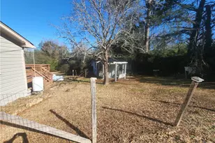 2096 Boar Tusk Rd NE, Conyers, GA 30012 - Photo 18