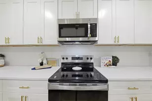 4979 Sheila Ln, Stone Mountain, GA 30083 - Photo 12